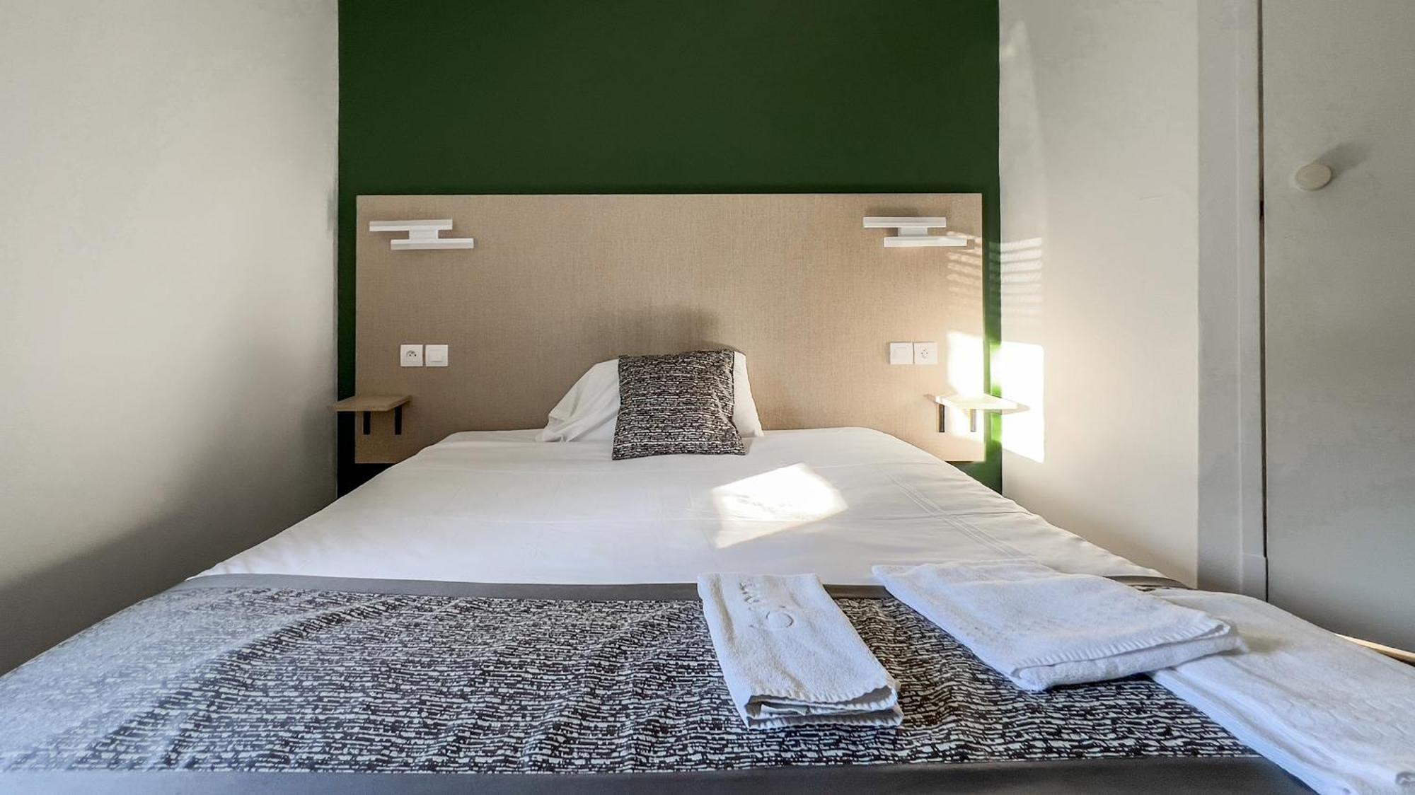 Fasthotel Le Mans Nord Fh Confort Hotel